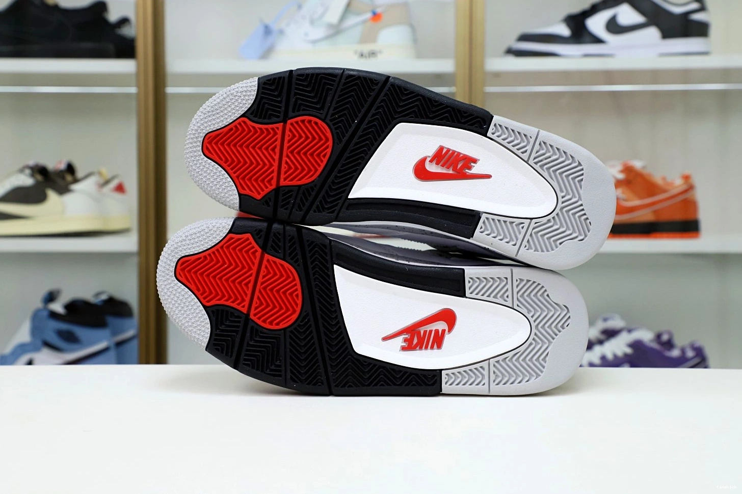 White Air Cement Retro 4 Jordan 0317